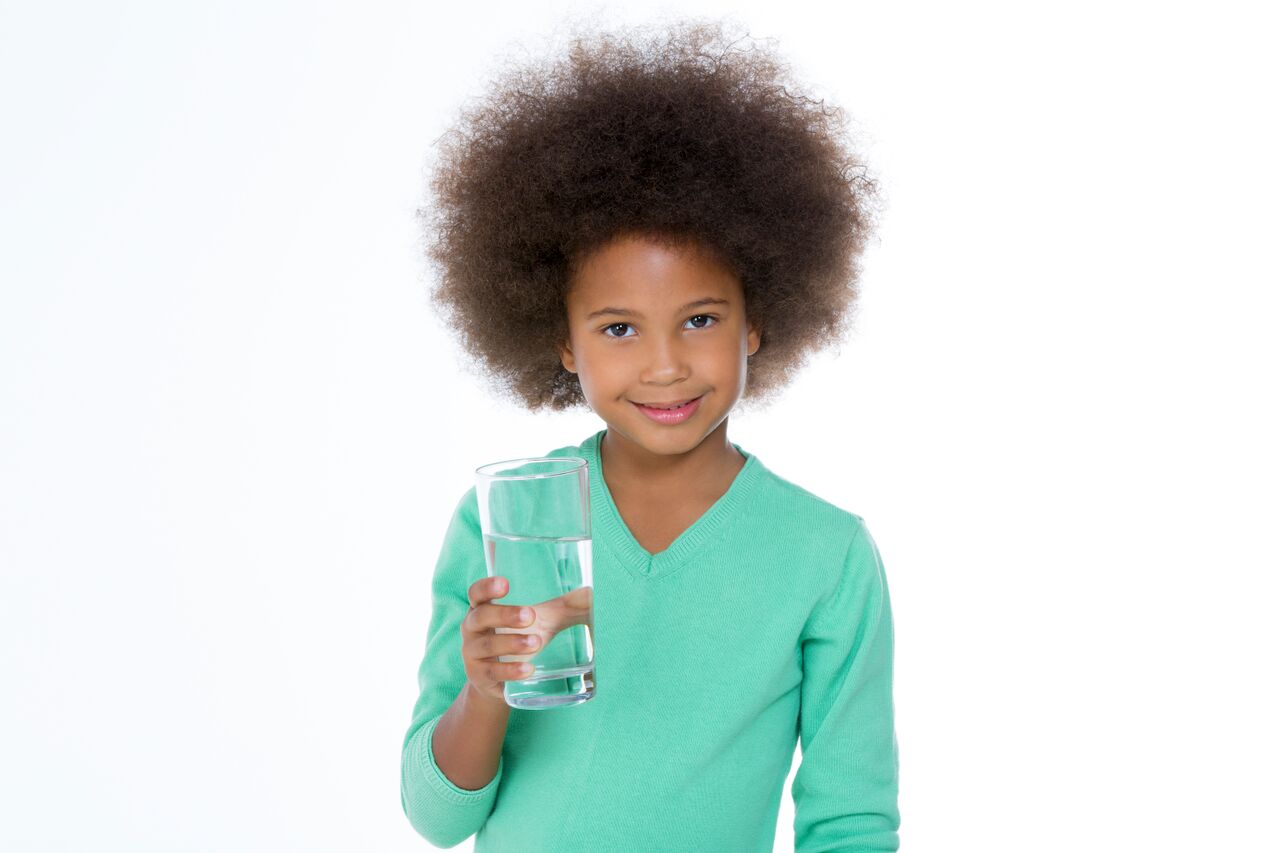 child drinking tap water
