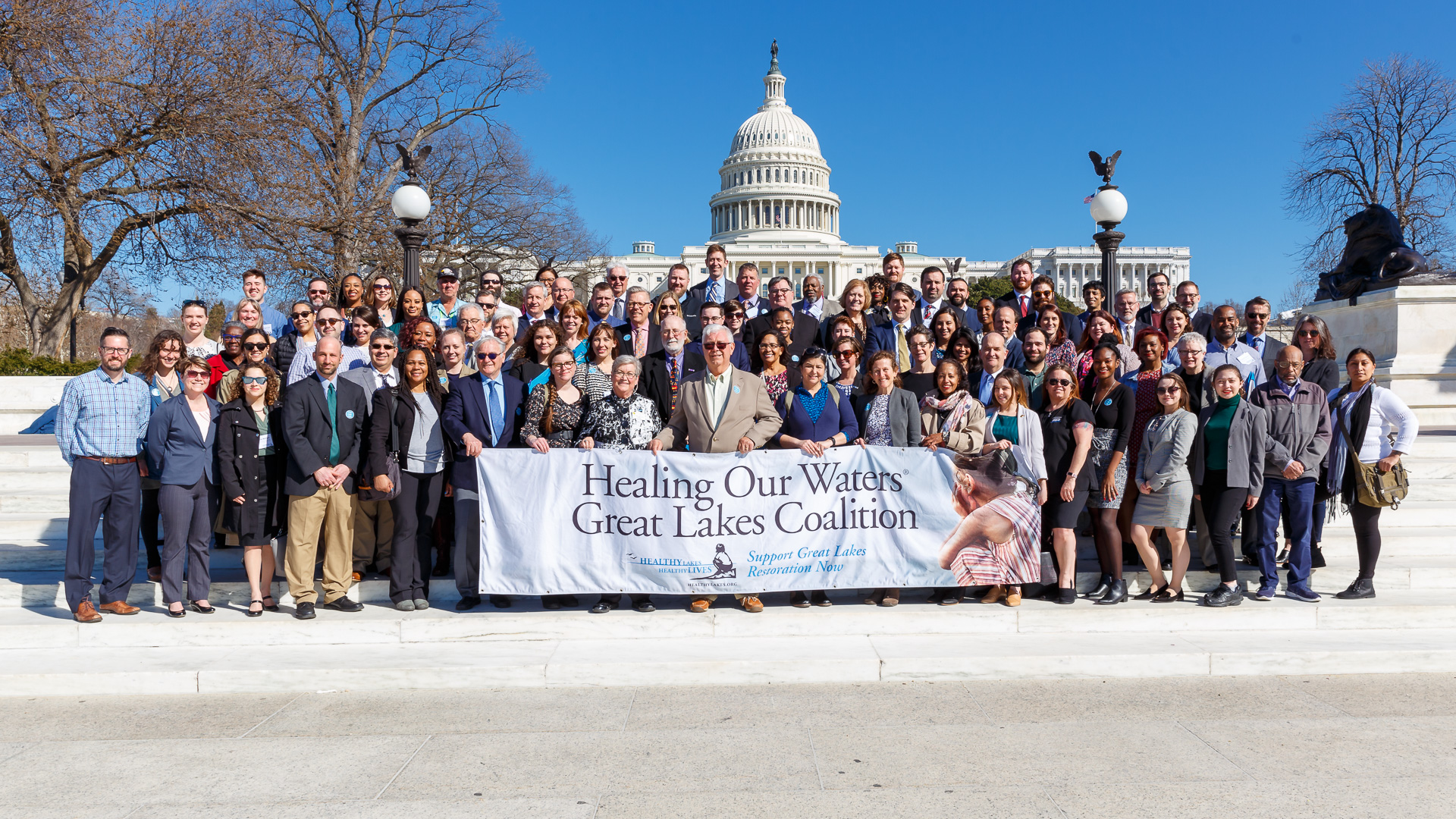 2020 Photo of Great Lakes Day attendees in front of the US Capitol 