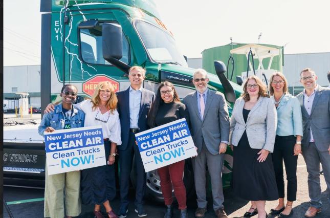 Image of Tolani and Clean Water Action during a diesel press event