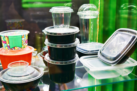 Plastic takeaway food packaging