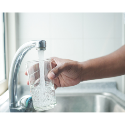 Image of tap water and a glass