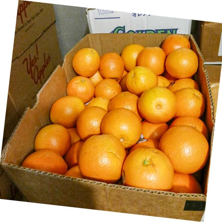 Box of fresh oranges