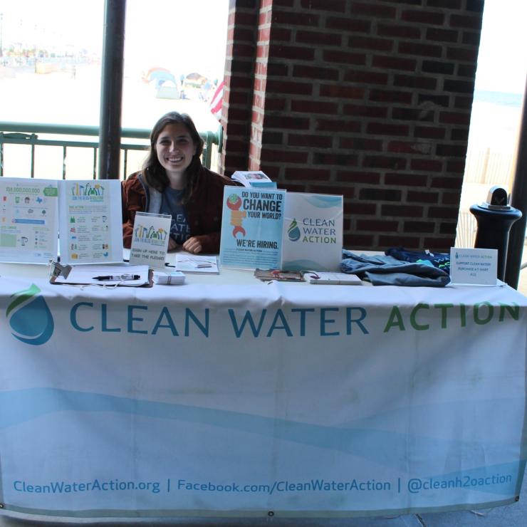 Clean Water Action_Tabling_Indian Summer_Photo by Jenny Vickers